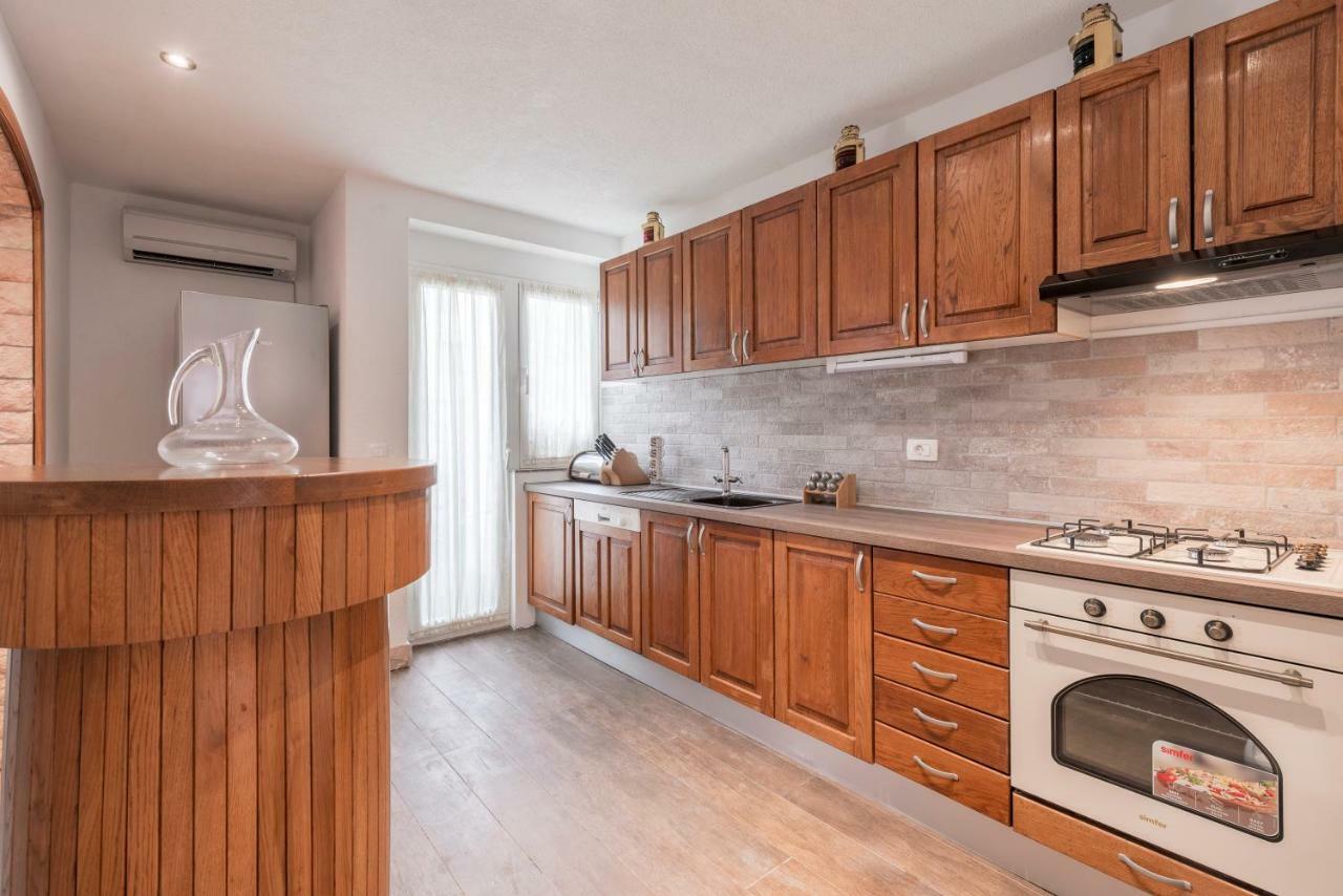 Apartment Antonia Сплит Экстерьер фото